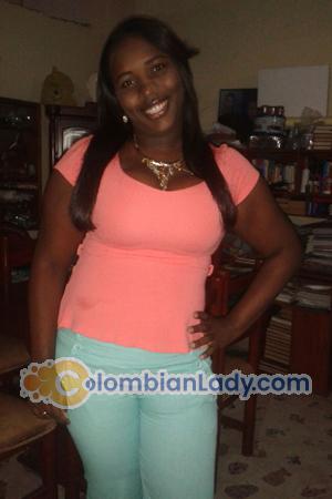 157477 - Yorielis Age: 37 - Colombia