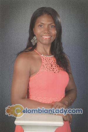 158180 - Leides Age: 46 - Colombia