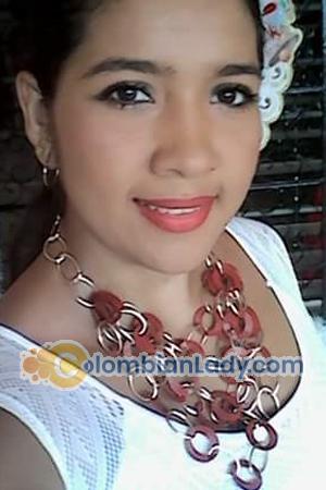 160897 - Yira Age: 29 - Colombia