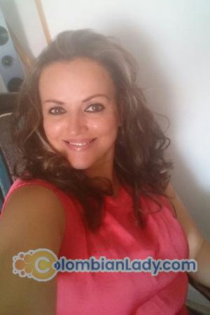 161373 - Luz Age: 55 - Colombia