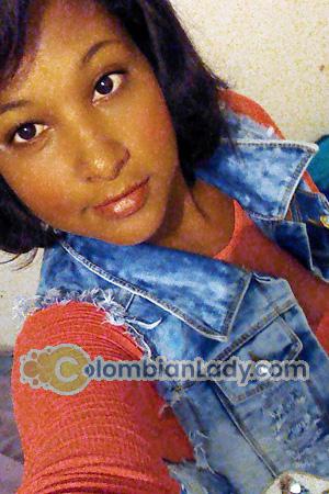 169465 - Karina Age: 32 - Colombia