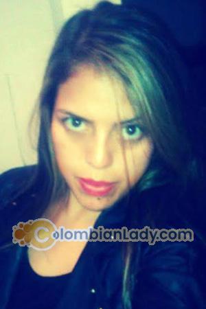 171062 - Paola Age: 32 - Colombia
