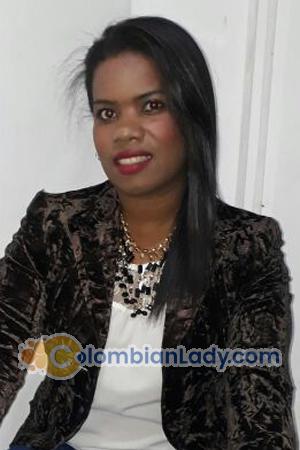 172014 - Yulith Age: 37 - Colombia