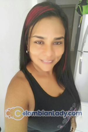 172481 - Luz Dary Age: 56 - Colombia