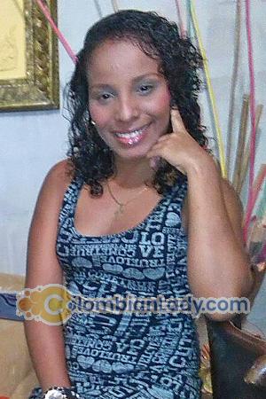 174050 - Yasaidys Age: 34 - Colombia