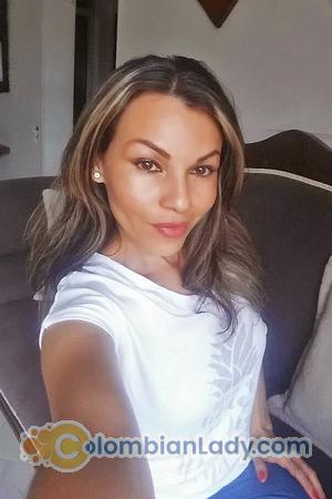 174140 - Sandra Age: 52 - Colombia