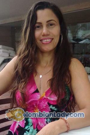 179049 - Sandra Age: 52 - Colombia