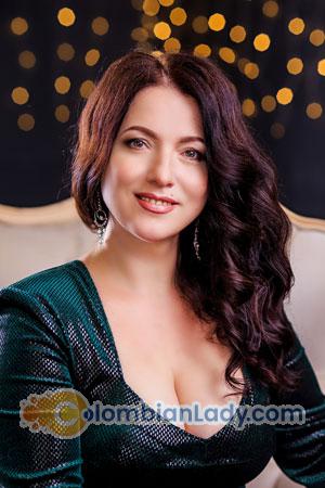 179429 - Irina Age: 51 - Ukraine