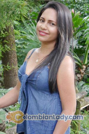 181521 - Adriana Age: 39 - Colombia