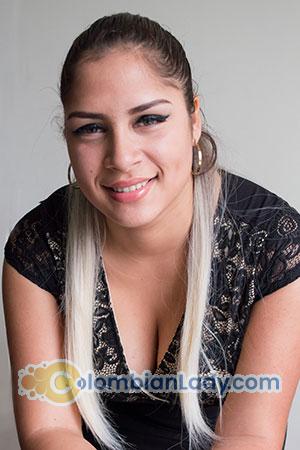 181687 - Andrea Age: 28 - Peru