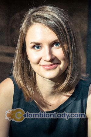 182500 - Aliona Age: 36 - Belarus