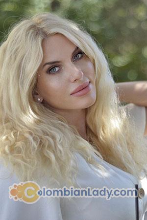 183718 - Elina Age: 40 - Russia