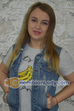 190151 - Viktoriya Age: 27 - Ukraine
