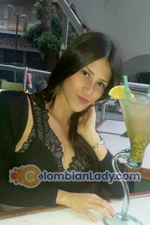 190282 - Sara Age: 27 - Venezuela