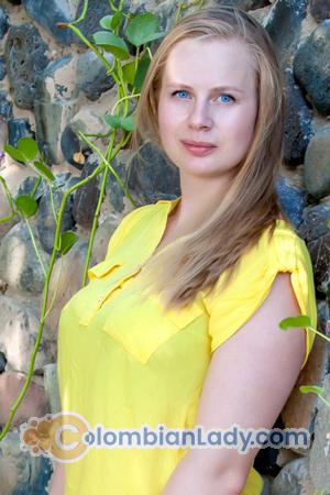 190401 - Anna Age: 36 - Belarus