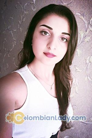 191137 - Aikui Age: 24 - Ukraine