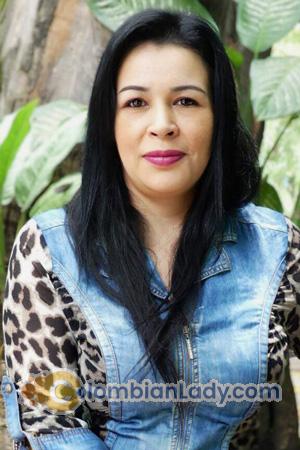 191153 - Sandra Age: 45 - Colombia