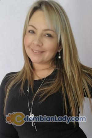 195159 - Alexandra Age: 45 - Colombia