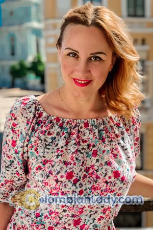 195433 - Yana Age: 48 - Ukraine