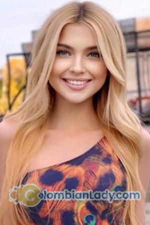 197326 - Vladislava Age: 30 - Ukraine