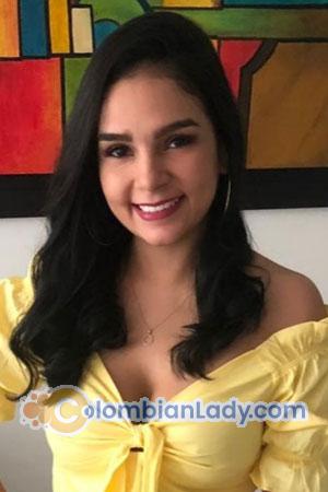 200160 - Adriana Age: 27 - Colombia