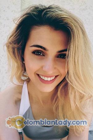 200352 - Elena Age: 34 - Ukraine