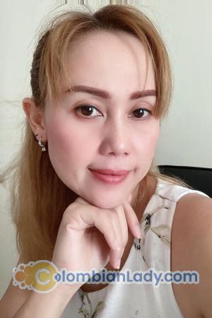 200443 - Kemporn Age: 41 - Thailand