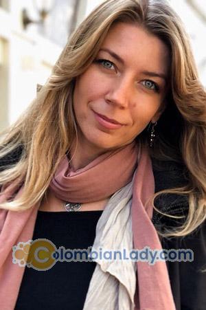 200798 - Yulia Age: 37 - Ukraine