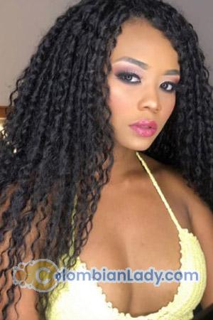 201583 - Yenifer Patricia Age: 25 - Colombia