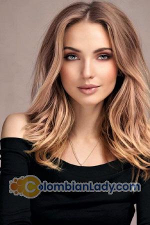 202106 - Eva Age: 23 - Russia