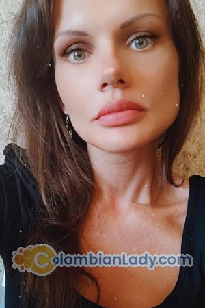 202464 - Anastasia Age: 37 - Russia