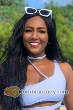 203125 - Paola Age: 27 - Colombia