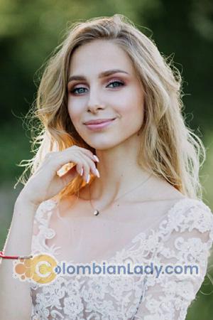 203627 - Sofia Age: 19 - Ukraine