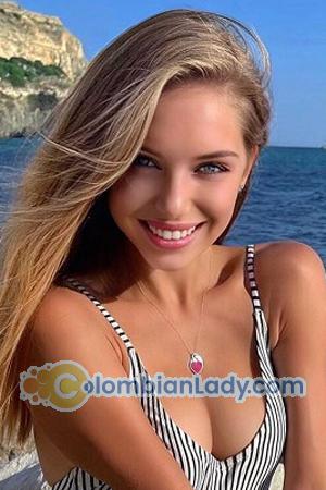 203632 - Josephine Age: 27 - Russia