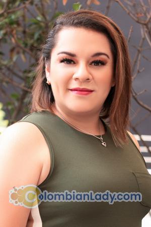 204054 - Liliana Age: 32 - Mexico