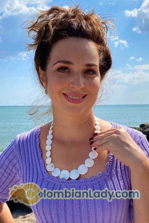 204153 - Irina Age: 54 - Ukraine