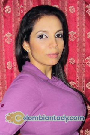 204176 - Leimy Age: 45 - Costa Rica