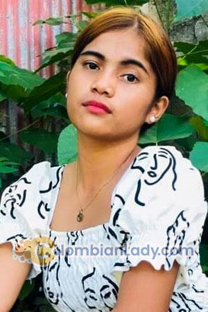 204393 - Ruffa Mae Age: 22 - Philippines