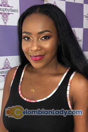 204593 - Valentina Age: 21 - Colombia