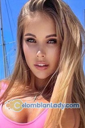 204835 - Vasilisa Age: 34 - Italy