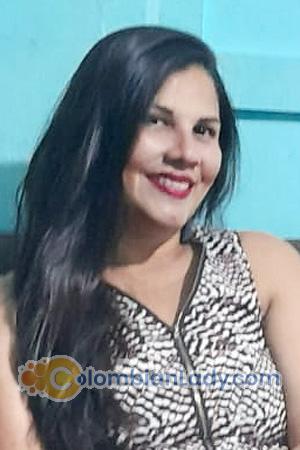 204927 - Jeyling Age: 40 - Costa Rica
