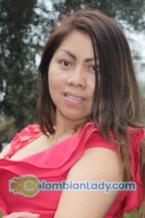 205110 - Ruth Age: 40 - Peru