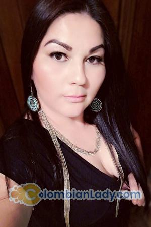 205384 - Indira Age: 43 - Costa Rica