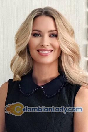 205451 - Inna Age: 40 - Russia