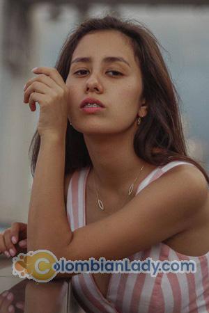 205893 - Arina Age: 24 - Russia