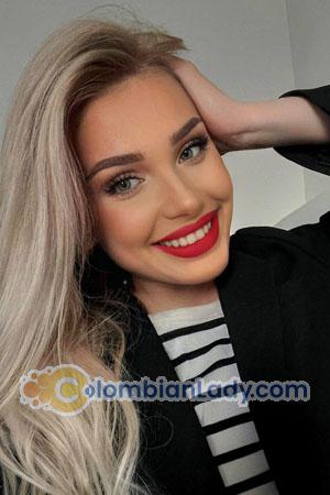 206004 - Snezhana Age: 21 - Belarus