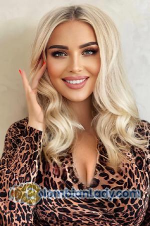 206874 - Olesya Age: 26 - Russia