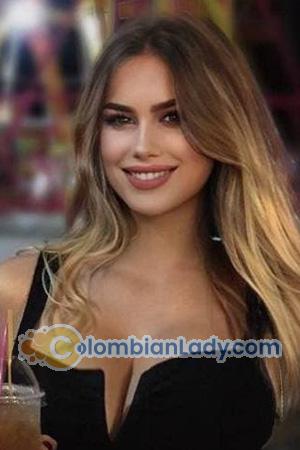 207250 - Oksana Age: 19 - Ukraine