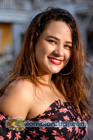 207362 - Evelin Age: 25 - Colombia