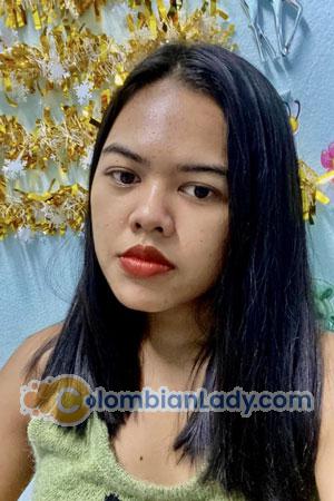 208194 - Duanglak Age: 28 - Thailand